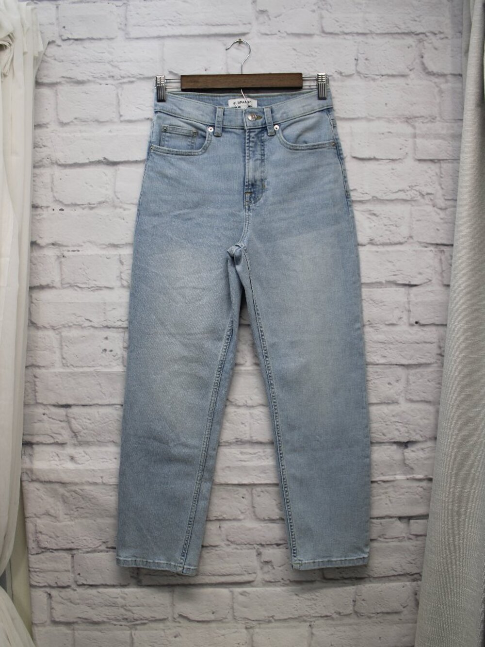 Spanx Size 6 Faded Light Wash Denim Blue Mid Rise Straight Leg Jeans